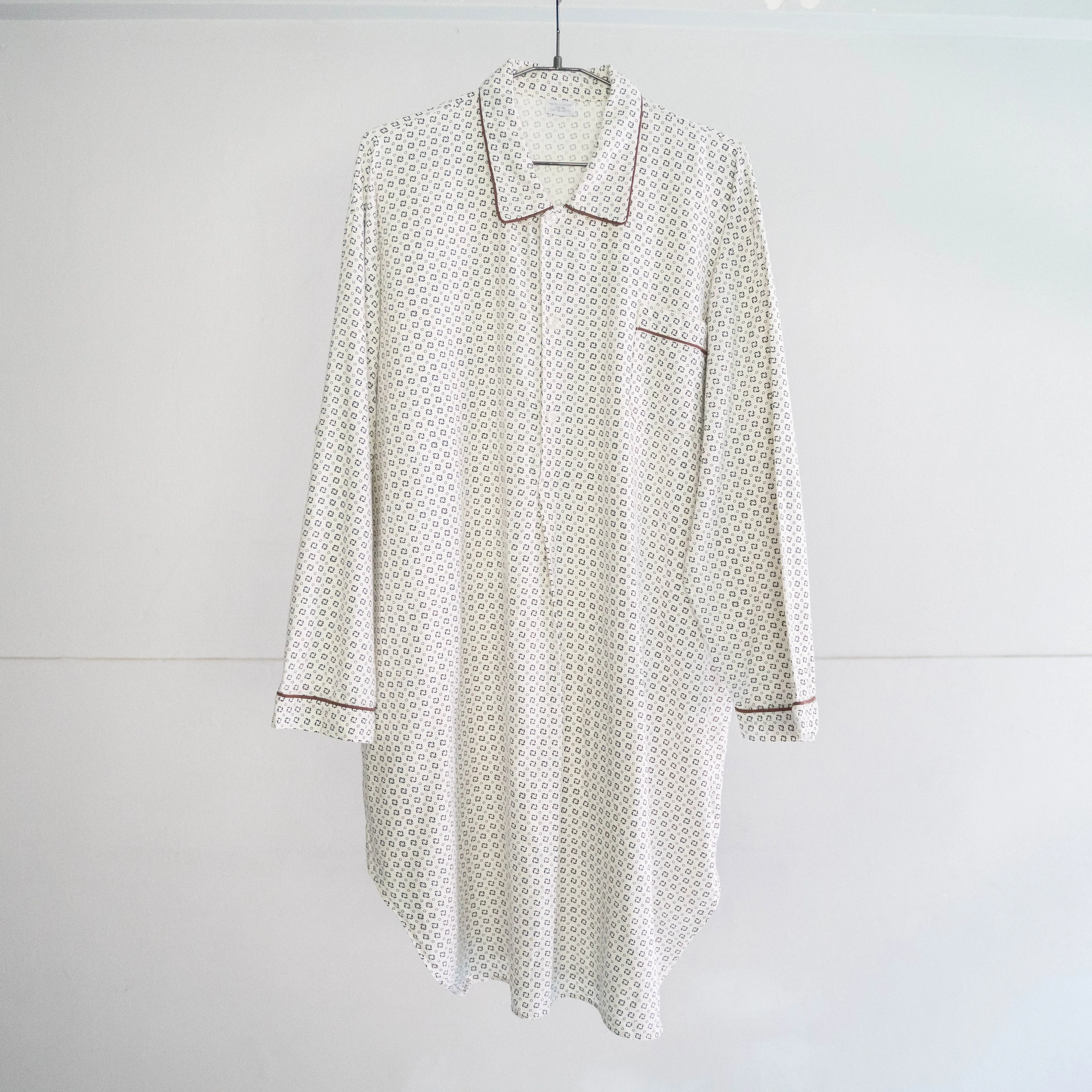 1970-80s Europe white color all over pattern grangpa shirt -pajama like-