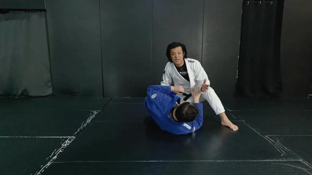 Close Quarters Guard Pass System by Yoshi Tamaki