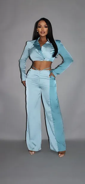Colorblock Crop Blazer With Matching Low Rise Wide Leg Pant Set With Pockets Colorblock Crop Blazer With Matching Low Rise Wide Leg Pant Set With Pockets