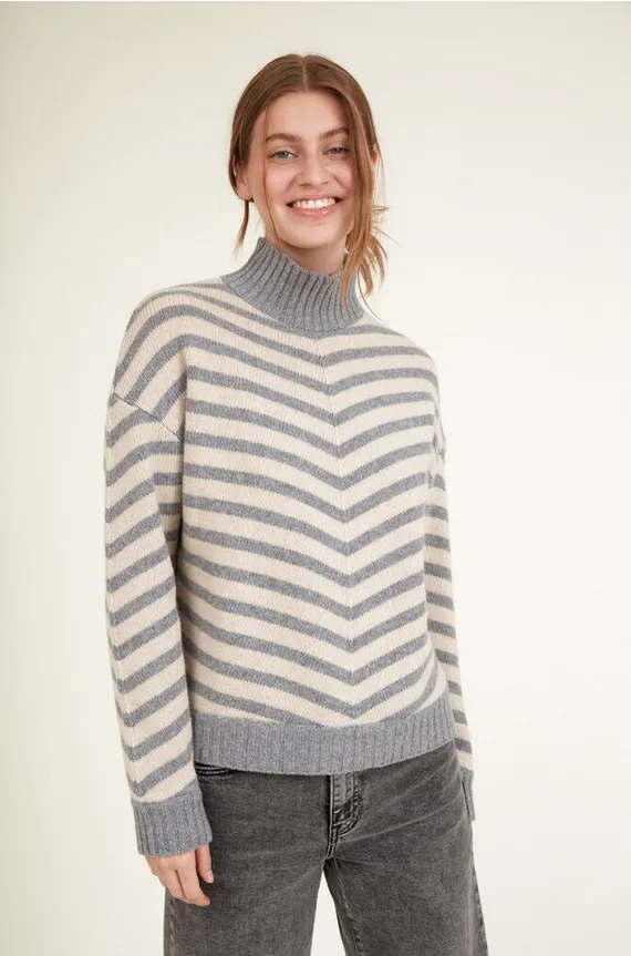 Line Rollkragen Pulli von basicapparel