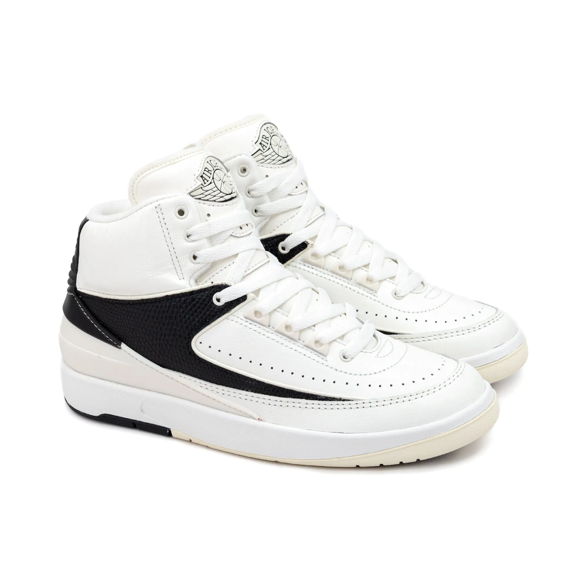 Nike Women's Air Jordan 2 Retro "Sail/Black" DX4400-100