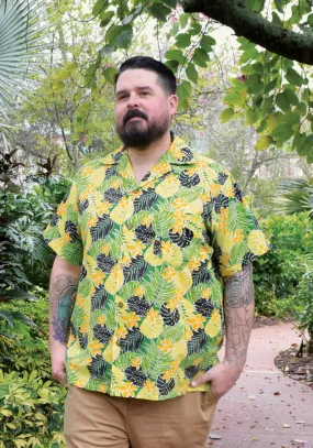 "Final Sale" Palm Jungle Paradise Button-Up Shirt in Green "Final Sale" Palm Jungle Paradise Button-Up Shirt in Green