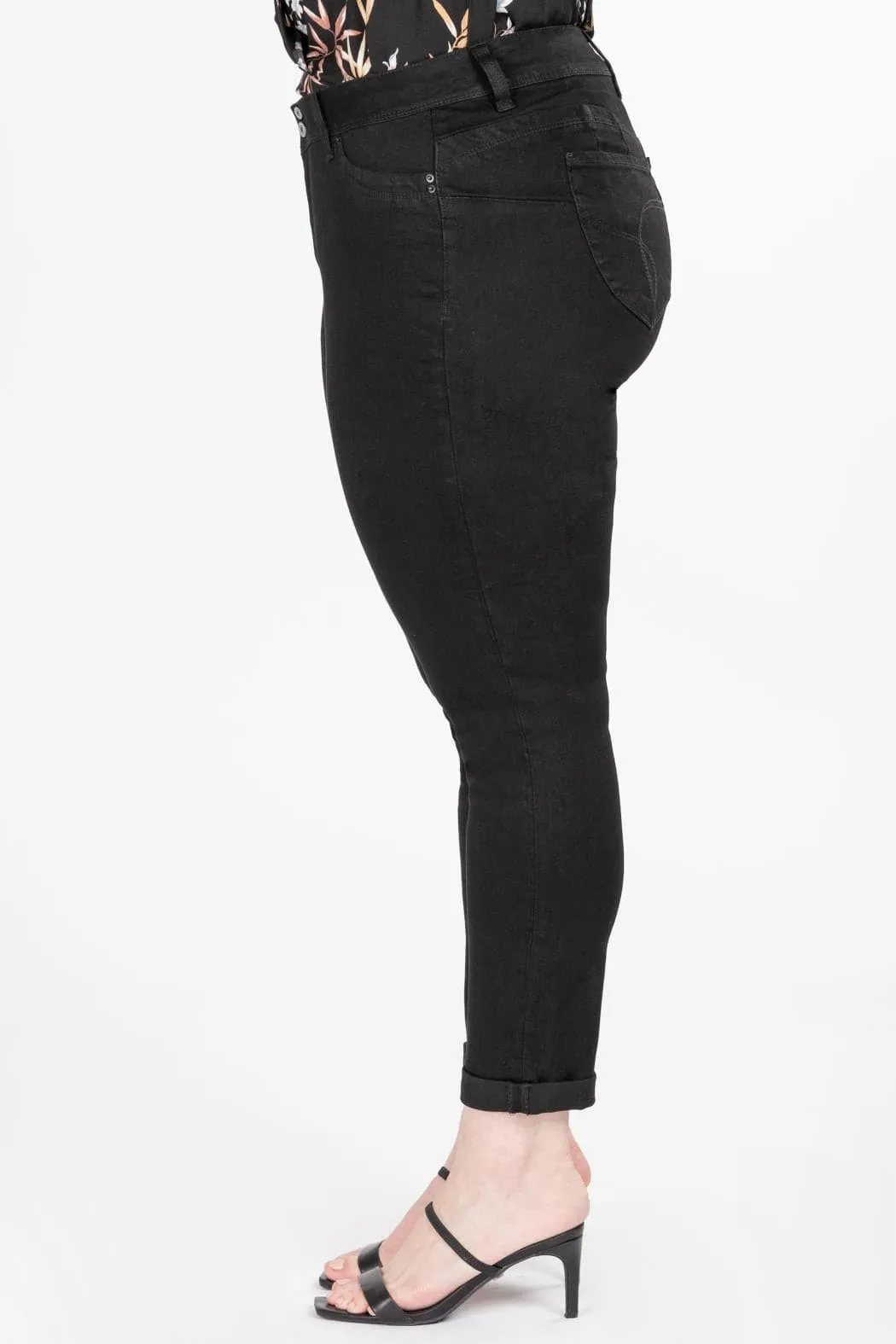 Women's Plus Size WannaBettaButt Optional Cuff Ankle Jeans